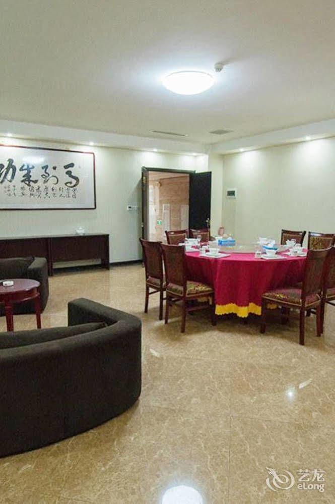 Splendid Oriental Business Hotel Tianjin Buitenkant foto