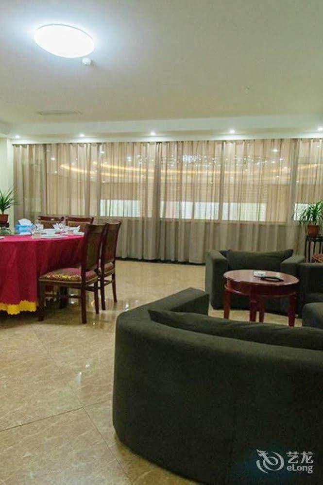 Splendid Oriental Business Hotel Tianjin Buitenkant foto