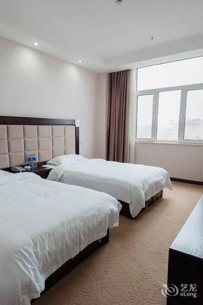 Splendid Oriental Business Hotel Tianjin Buitenkant foto