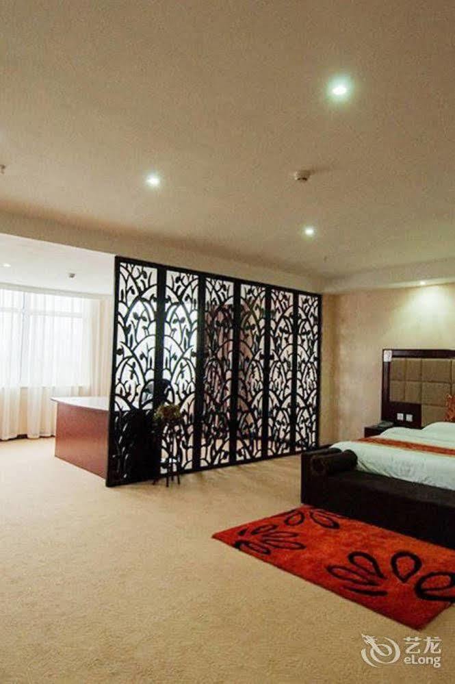 Splendid Oriental Business Hotel Tianjin Buitenkant foto